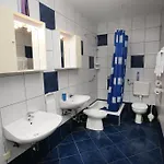With A Parking Space - 17442 Гостьовий будинок Трогір