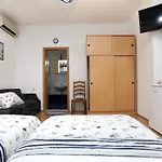 With A Parking Space - 17442 Guest house 3*