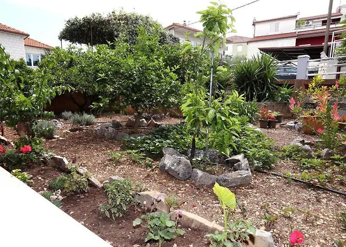 With A Parking Space - 17442 Trogir