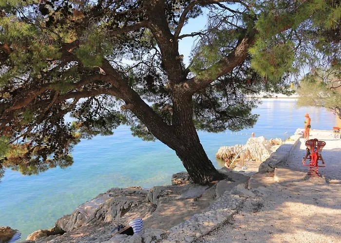 With A Parking Space - 17442 Гостевой дом Трогир